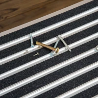 DURHAND Arbeitsplattform Arbeitsbühne, klappbar, rutschfest, mit Sicherheitsriegel, Aluminium, 127,5 x 45 x 49cm(m-7)