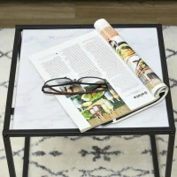 HOMCOM Conjunto de 2 Mesas Auxiliares Empilháveis com Bancada de Vidro Temperado 42,5x42,5x40 cm e 35x35x35,5 cm Mármore e Preto(m-8)