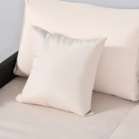Outsunny Lit canapé double pour jardin en résine tressée PE avec matelas, accoudoirs et 4 coussins dim. 158L x 134l x 70H cm - brun foncé et crème(m-8)