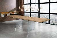 STONES Tavolo allungabile con top in truciolare e gambe in vetro temperato extra trasparente, 90x160/240x76cm, rovere naturale, vetro trasparente(m-5)