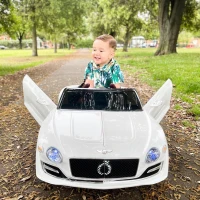 HOMCOM Kids Electric Car Kids Ride on Toys W/ LED Lights-White(m-14)