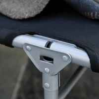 Outsunny Bain de soleil transat pliable dossier réglable multipositions pochette rangement intégrée acier époxy oxford noir(m-9)