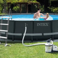 INTEX 26326NP - Piscina Ultra Xtr Frame 488X122 Cm Pompa A Sabbia, Scaletta Doppia, Telo Base, Copertura(m-3)