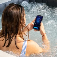 INTEX 28452EX - Bubble Massage Set Greystone Deluxe 6 Posti Quadrata Con Pompa, Riscaldatore, Sistema Di Purificazione Acqua, 170 Getti, Telo Base, Telo Copertura, Dispenser Di Cloro(m-6)