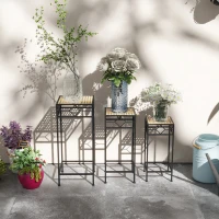 Outsunny Bloemenstandaard, set van 3, rond, stapelbaar, rotanlook, metalen poten, voor binnen en buiten, zwart/goud(m-7)