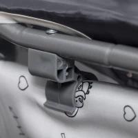 HOMCOM Cuna de Viaje Plegable para Bebes y Niños hasta 15 kg con 2 Ruedas y Bolsillo Lateral Cuna Portátil con Bolsa de transporte Parque de Juegos 124x66x77,5 cm Gris(m-9)