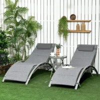 Outsunny Set de 2 Sezlonguri si Masa Pliabila cu Blat din Sticla, Sezlonguri Pliabile pe 4 Niveluri si Perna pentru Tetiera, Gri(m-10)
