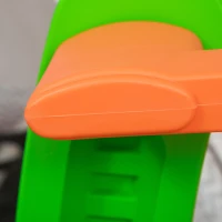 Outsunny Tavolo da Picnic per 2 Bambini di 3-6 Anni con 2 Panche, per Esterno e Interno, Multicolore(m-7)