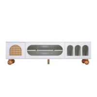 TV-Schrank mit Rattan-Optik, Glasschiebetüren, vergoldeten Griffen und Massivholzfüßen, Weiß und Holzfarbe(m-2)