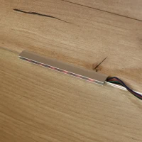 Bufet Modern cu LED pentru Living și Bucătărie, 3 Uși și 3 Sertare din PAL, Capacitate de Încărcare 50 kg, 140x35x80 cm, Stejar(m-8)