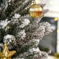 HOMCOM Kunstmatige Kerstboom, 210 cm, Besneeuwde PVC-Takken, Opvouwbaar, Metalen Standaard, Groen/Wit(m-9)