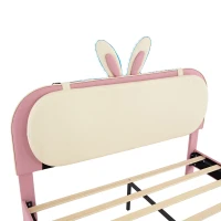 Letto Imbottito con Testiera a Forma di Coniglio e Striscia LED, Letto per Cameretta Senza Materasso, in Pelle PU e MDF, 140x200 cm, Bianco e Rosa(m-9)