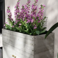 Outsunny Potager surélevé avec roues, compartiment de rangement, doublure intérieure, design utilisé, 110x50x95 cm, Blanc(m-5)