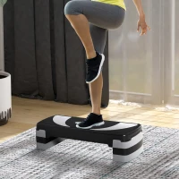 HOMCOM Step de Aeróbic Step para Fitness Antideslizante con Altura Regulable 3 Niveles de 10/15/20 cm Tabla Plataforma Stepper para Ejercicio en Casa Gimnasia Carga 150 kg 80x31x20 cm Negro(m-2)