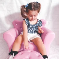 HOMCOM Sofá para Niños con Reposapiés Sillón Infantil Decorativo con Respaldo Alto en Forma de Corona y Reposabrazos Acolchado 58x40,5x49 cm Rosa(m-9)