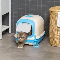 PawHut Arenero para Gatos Caja de Arena con Asa de Transporte Doble Fondo Bandeja Extraíble Pala y Filtro de Carbón Activo 63x43x43 cm Beige y Azul(m-2)