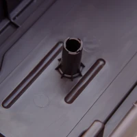 Outsunny Fioriera da Balcone Auto-irrigante con Gancio per Ringhiera Regolabile e Indicatore Acqua(m-8)