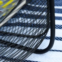 Outsunny Set di 2 Tavolini da Giardino in Metallo con Ceste, Arredamento da Esterno Stile Industriale Nero(m-9)