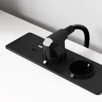 HOMCOM Scrivania con Scaffale a 2 Livelli e Prese di Ricarica, in Legno e Metallo, 100x50x75 cm, Bianca e Nera(m-9)