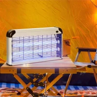 Outsunny Lámpara Antimosquitos Eléctrico 30W Mata Mosquitos Eléctrico con Luz UV Efecto 60 m² 48,5x8,5x26,5 cm Plata(m-2)