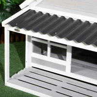 PawHut Hundehütte mit Veranda, wetterbeständig, behandeltes Tannenholz, 3 Fenster, Hellgrau + Weiß(m-9)