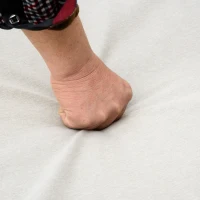 Outsunny Divano da Giardino 2 Posti in Rattan PE con Cuscini, 132x70x74cm, Marrone(m-8)