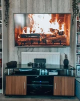 HOMCOM Mobile Porta TV Fino a 55" con Armadietti e Ripiani in Legno e Alluminio, 120x40x52.2cm(m-2)