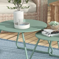 Outsunny Lot de 2 tables basses rondes gigognes empilables de Jardin métal époxy, Table d'Appoint Stable pour extérieur, vert(m-8)