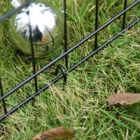 PawHut Recinto per Cani da Esterno, Box Gabbia per Cani Gatti Cuccioli Roditori Recinzione Rete 8 Pezzi 61 x 61cm Nero(m-9)