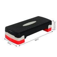 HOMCOM Step para Fitness Stepper Aeróbic Step de Aeróbic Antideslizante con Altura Regulable 2 Niveles de 10/15 cm Carga 150 kg para Ejercicio en Casa Gimnasio 68x29x15 cm Negro y Rojo(m-3)