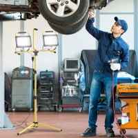 HOMCOM Projecteur de chantier sur trépieds 2 x 100W, 17000LM, double tête pivotante 360° support ajustable étanche IP65, jaune(m-8)