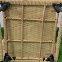 Outsunny Gartenmöbel-Set mit 4 Teilen 2-Sitzer-Sofa 2 Sessel mit 7 Kissen 1 runder Couchtisch, PE-Rattan(m-4)