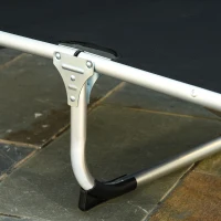 Outsunny Sonnenliege faltbar Gartenliege mit Kopfkissen Liegestuhl mit der 4-stufig verstellbaren Rückenlehne Campingliege bis 120 kg belastbar für Outdoor-Park, Garten, Schwarz(m-10)