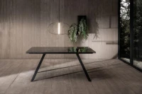 E-STYLO Tavolo allungabile con top nero fumè in vetro temperato e gambe in metallo nero, 90cm X 160/240cm H.76cm(m-3)