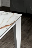 E-STYLO Tavolo allungabile con top in ceramica marmo calacatta e vetro temperato, gambe in metallo antracite, 80cm X 120/170cm H. 76cm.(m-3)