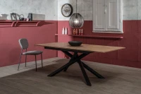 E-STYLO Tavolo allungabile con top rovere in melaminico e base in metallo nero, 90cm X 140/190cm H.76cm(m-4)