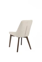 E-STYLO Sedia da pranzo in tessuto beige con gambe e struttura in massello di noce, 62cm X 49.5cm H. 87cm.(m-5)