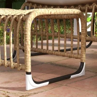 Outsunny Rattanowy Fotel Relaksacyjny z Podnóżkiem Odporny na UV, z Poduszką, 65 x 93 x 80 cm, Kolor Drewna Naturalnego(m-9)