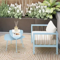 Outsunny Lot de 2 tables basses de jardin, tables d'appoint gigognes triangulaires, cadre en acier patins ajustables bleu clair(m-7)