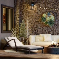 Outsunny Lettino da sole, chaise longue in resina intrecciata con schienale regolabile, ruote, cuscino e braccioli, marrone e beige(m-3)