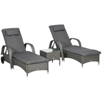 Outsunny Set Lettini Prendisole con Tavolino da Giardino, Set da Giardino 3 Pezzi, Rattan Sintetico e Metallo, Grigio Scuro(m-1)