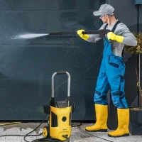 Outsunny 1800W 150-Bar Pressure Washer, with Adjustable Nozzle - Yellow(m-2)