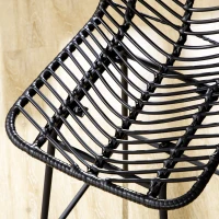 HOMCOM Set di 2 Sgabelli da Bar, Design Bohémien, Altezza 66 cm con Poggiapiedi, in Metallo e Rattan PE, Nero(m-3)