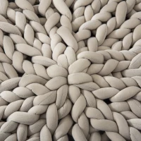 PawHut Cuccia pour Chiens et Chats Ronde, Surélevée et Lavable en Coton PP, Coussin Rembourré, Φ93x15cm, Gris(m-3)