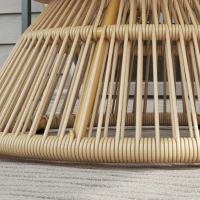 Outsunny Tavolino da Giardino Rotondo, Tavolino d'Appoggio in Resina Effetto Rattan e Piano in Vetro Temperato, Ø60 x 37H cm, Legno naturale(m-4)