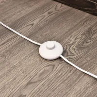 HOMCOM Candeeiro de Pé Moderno com Interruptor de Pé e Base de Aço Inoxidável Ø15x120 cm Branco(m-8)