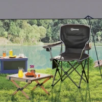 Outsunny Faltbarer und tragbarer Campingstuhl mit Getränkehaltern, Seitentaschen und Tragetasche, Schwarz(m-4)