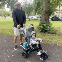 HOMCOM Kinder-Dreirad, Kinderfahrrad, Rückenkorb, Becherhalter, Sonnendach, Metall, Grau(m-8)