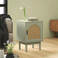 HOMCOM Mesilla de Noche con Puerta de Ratán Estante Ajustable y Patas de Madera Estilo Bohemio 40x35x58 cm Verde Claro(m-9)
