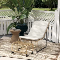 Outsunny Conjunto de Poltrona de Jardim com Apoio para os Pés de Vime Sintético Poltrona para Exterior 65x93x80 cm Madeira e Bege(m-2)